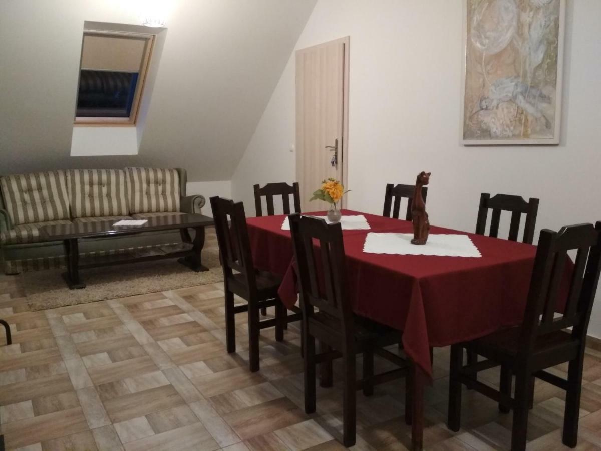 Koci Grzbiet Agroturystyka Dzierzazno Wielkie Buitenkant foto